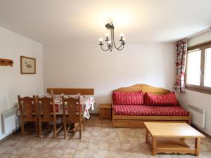 Appartements Appartement spacieux pour 6 personnes, balcon expose plein sud, pied des pistes a Val Cenis - FR-1-508-104 : photos des chambres