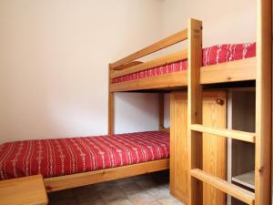 Appartement spacieux 6 pers. avec balcon et parking au pied des pistes - FR-1-508-104