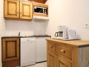 Appartements Appartement Lanslebourg-Mont-Cenis, 3 pieces, 6 personnes - FR-1-508-97 : photos des chambres