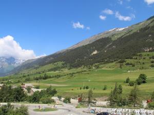 Appartements Spacieux appartement 6 pers au pied des pistes avec parking, terrasse et wifi a Val-Cenis - FR-1-508-138 : photos des chambres