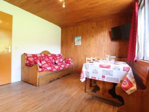 Appartements Appartement cosy 4 pers. avec balcon, WiFi et draps fournis - FR-1-508-173 : photos des chambres