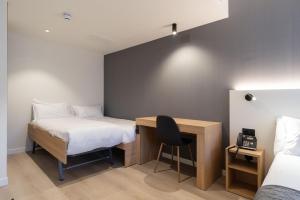 Family Room room in Hotel Distrito Oeste