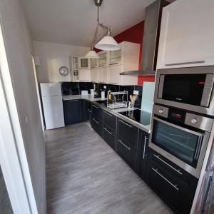 Appartements - Happy Ap - Proche TRAM - 6 Pers - Merignac - : photos des chambres