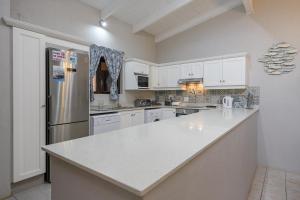 San Lameer Villa 3114 - 2 Bedroom Classic - 4 pax - San Lameer Rental Agency