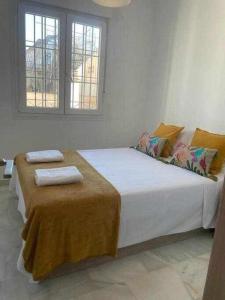 Ático moderno con terraza privada en Málaga centro