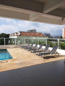 Seaview Modern Studio