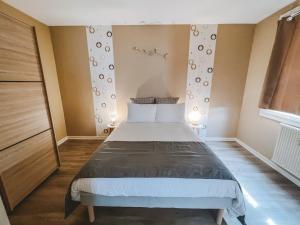 Appartements GESTLOC Appartement meuble T2 Guilherand Granges-Ardeche : photos des chambres