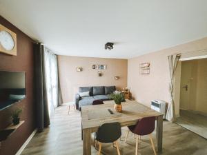 Appartements GESTLOC Appartement meuble T2 Guilherand Granges-Ardeche : photos des chambres