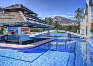 BenalBeach Lux - 2 Big terraces, Jacuzzi, Sea views - 909