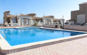 Cozy Home In Torrevieja With Wifi