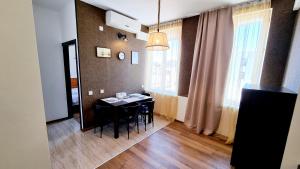 Old BATUMI MGZAVREBI APARTMENTS