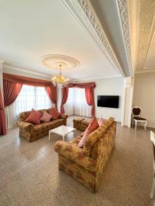 Sunshine Villa with Heated Pool