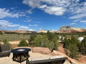 Bryce Glamp And Camp - Paria