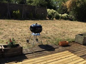 Grand gîte avec piscine, cheminée et terrasse près de Lunéville, idéal pour familles et groupes - FR-1-584-84