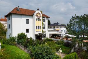 Hotel Am Sonnenhang - Hotellit, Kassel