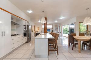 Outrigger at Boomerang Beach