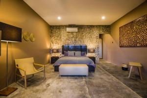 Boutique 2BR Villa with pool