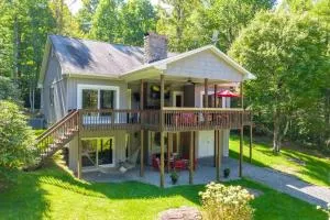 New! Wonderful Home in Peaceful, Beautiful Setting, Boone NC - Hounds Ear