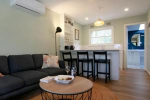 Sahara Trails Cabin 2 WiFi Air Conditioning Horse Riding and much more