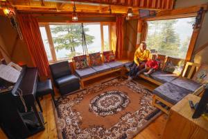 The Tirthan eagle nest, Tirthan Valley