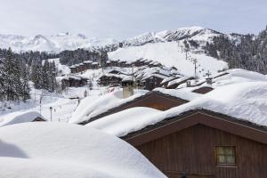 Hotels Hotel du Bourg : Chambre Double Confort