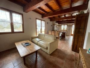 Appartements Le Castellaras - La Manonegra - Entre mer et montagne, endroit typique, nature, calme : photos des chambres