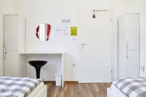 Lovecroatia Zagreb-Paxnest HOSTEL, No party! Cozy and quiet! Separated Men and womens Dormitory! Indoor shoes provided!