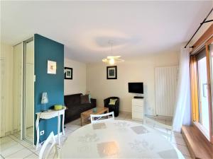 Appartements Charmant T2 moderne avec balcon a Aix-les-Bains, proche centre et services - FR-1-555-61 : photos des chambres