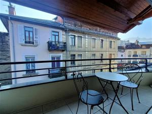 Appartements Charmant T2 moderne avec balcon a Aix-les-Bains, proche centre et services - FR-1-555-61 : photos des chambres