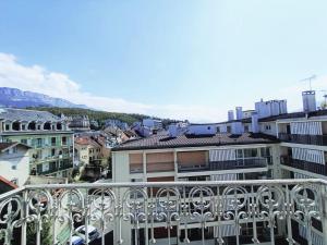 T2 Central Aix-les-Bains, Lumineux, Animaux Acceptés, Parking - FR-1-555-48