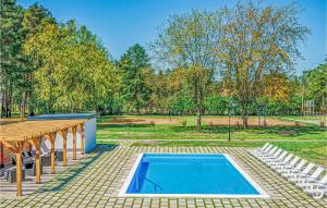 Gorgeous Home In Mrzezyno With Wifi