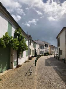 Appartements Cosy Apartment In The Center Of La Flotte : photos des chambres