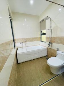 HoiAn Déja Blue I - Private villa with 4brs and pool