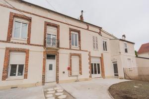 LEldorado - By BEST KEYS - Idéal Pros, Couple & Famille - 1 Chambre et 1 Canapé-Lit Convertible - Cosy & Confort - Centre Ville - Netflix & WiFi Fibre - Machine à Café Nespresso - Check-in Autonome - Parking Facile & Gratuit