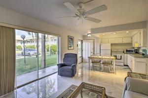 The Palms Cocoa Beach Condo Walk to Beach!