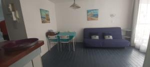 Super T2 joli balcon centre port du Cap dAgde