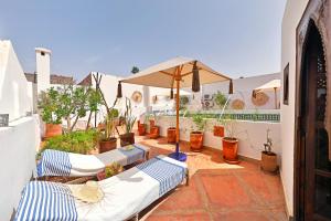 Riad la Parenthèse by Sashema