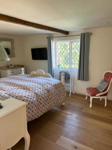 Cosy Flint Cottage