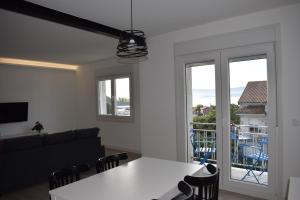 Apartamento Corcubica mirando al mar