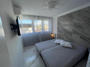 Appartements Centre Ville Sainte maxime 100M plage : photos des chambres