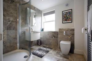 Park Crescent apartment