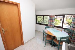 Apartments with parking space Rovinj - 7656