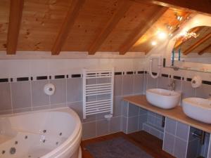 Maisons de vacances Gite Gerardmer, 5 pieces, 8 personnes - FR-1-589-114 : photos des chambres