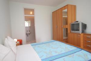 Rooms by the sea Medveja, Opatija - 7775