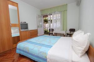 Rooms by the sea Medveja, Opatija - 7775