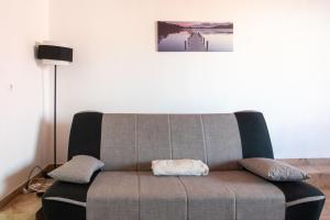 Two-Bedroom Apartment with Balcony and Sea View room in Apartments with a parking space Bibinje Zadar - 18275