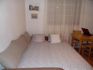 One-Bedroom Apartment room in Apartment Vracar