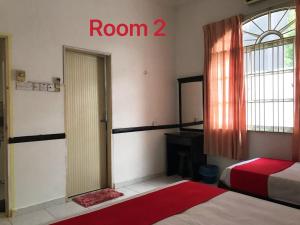 66 Semi-D Homestay