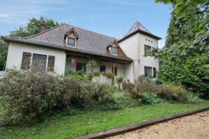 Villas Villa de 4 chambres avec piscine privee jardin clos et wifi a Sousceyrac En Quercy : photos des chambres