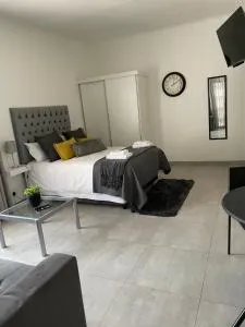 Marielitsa Guest Suite No 1 - Vosloorus